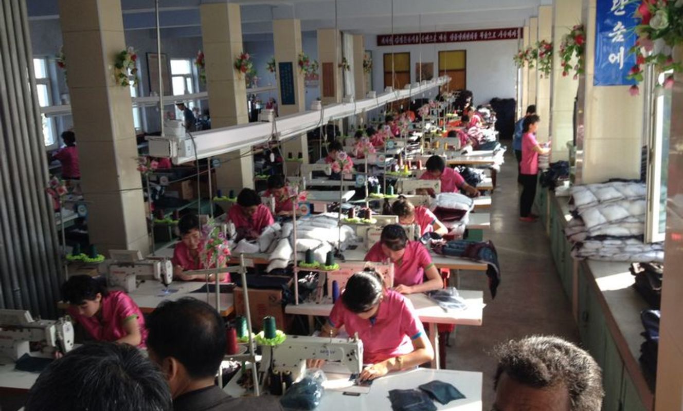 Large tn rajin   sonbong textile factories %282%29