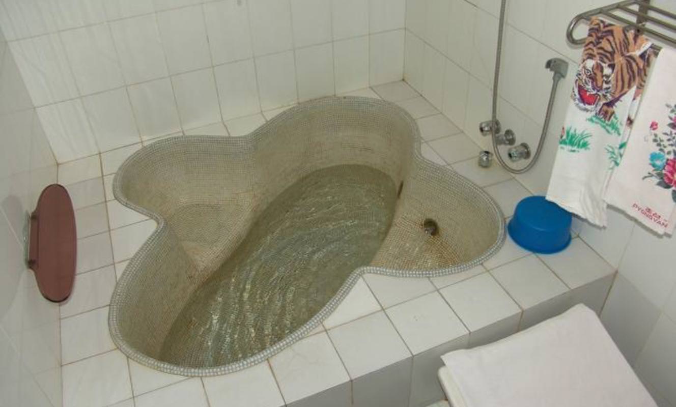 Large nampo hot spa1